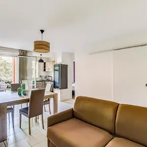  Appartement T2 Jardinet Avec Piscine, Parking Et Tennis